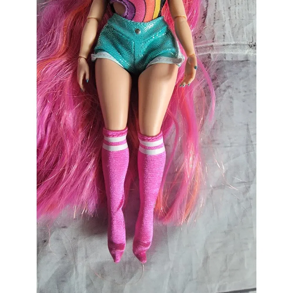 2019 MGA LOL Doll Pink & Orange Hair Roller Chick Blue Eyes No Shoes
